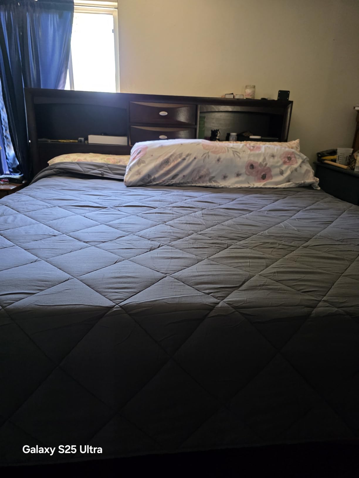 HomeSmart Cooling Weighted Blanket Queen Size 20lbs, Soft Breathable Fabric customer photo 2