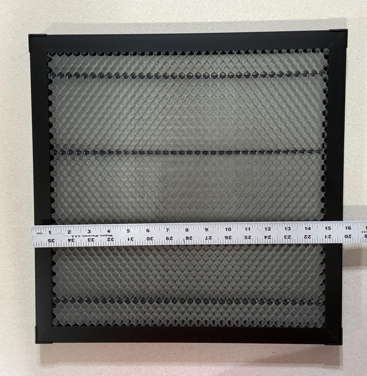 TOOCAA 10W Enclosed Laser Engraver for Tumblers, AI Camera Live Auto Positioning, 80W Powerful Output, 600mm/s Speed, AI Material Recognition,Laser Engraving Machine for Wood and Metal, Acrylic customer photo 2