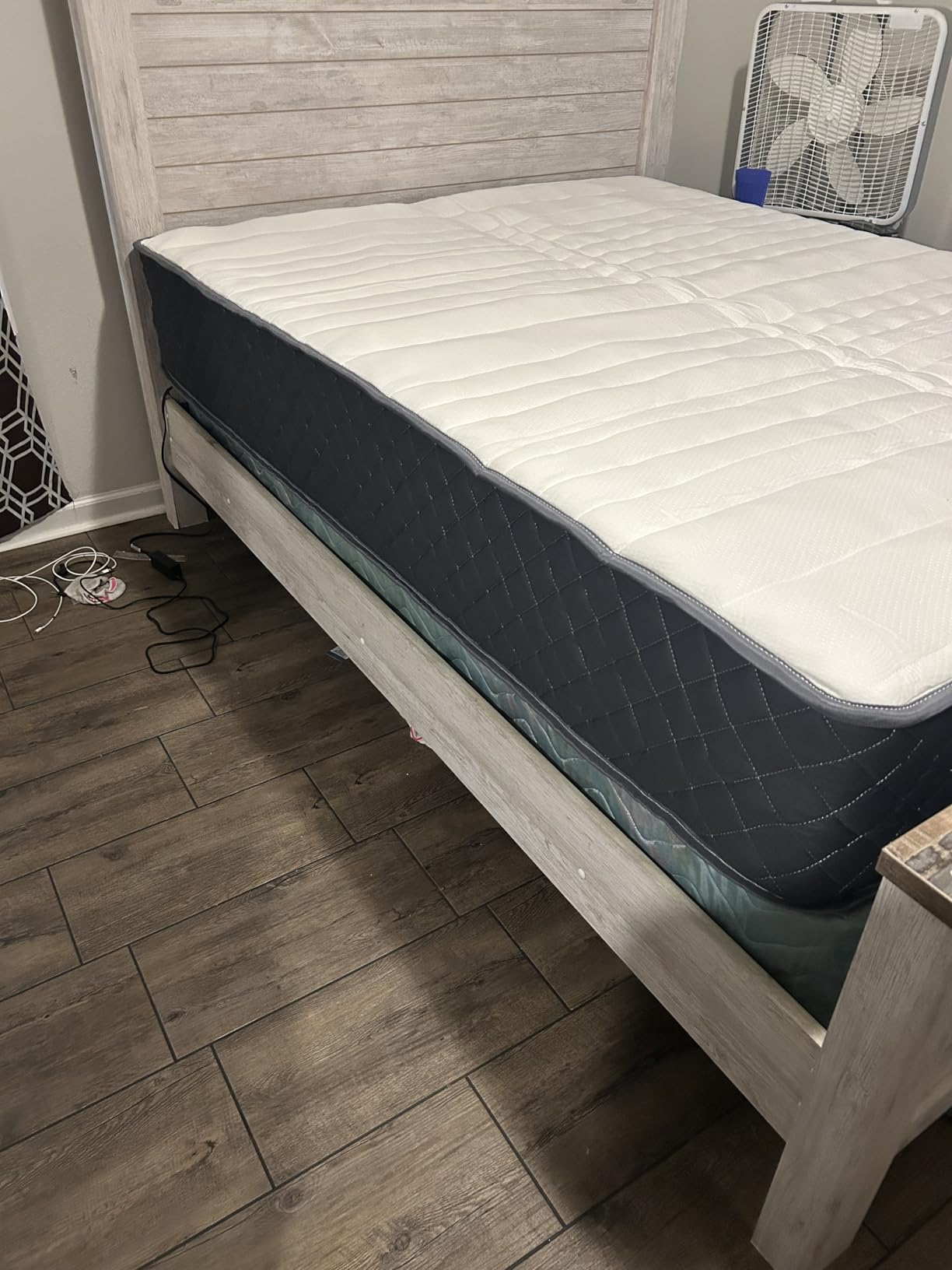 Full Mattress,10 Inch Full Size Medium Firm Hybrid Mattress in a Box, 7-Zone Memory Foam & Pocket Spring Mattress for Pressure Relief and Full Body Support customer photo 2