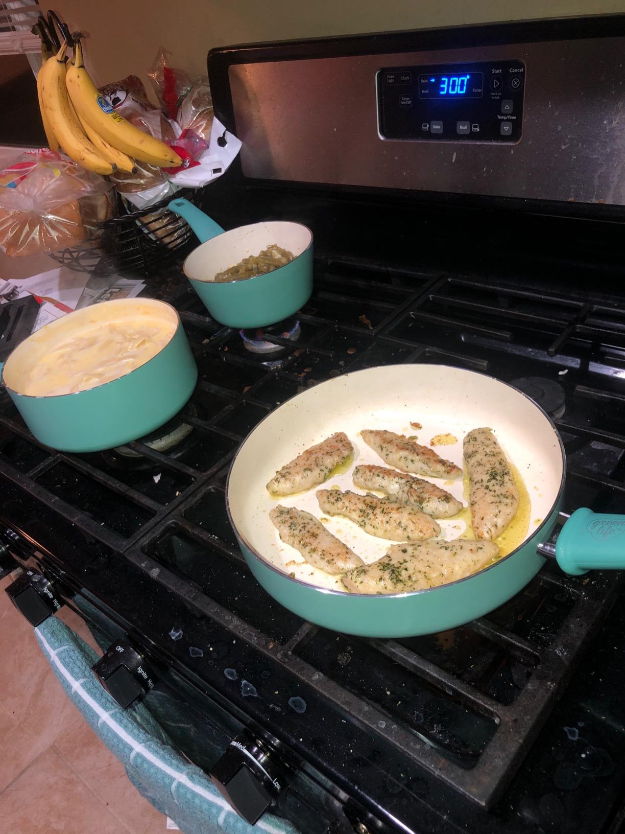 GreenLife 16pc Ceramic Nonstick Pots & Pans Cookware Set, Sage Green customer photo 2