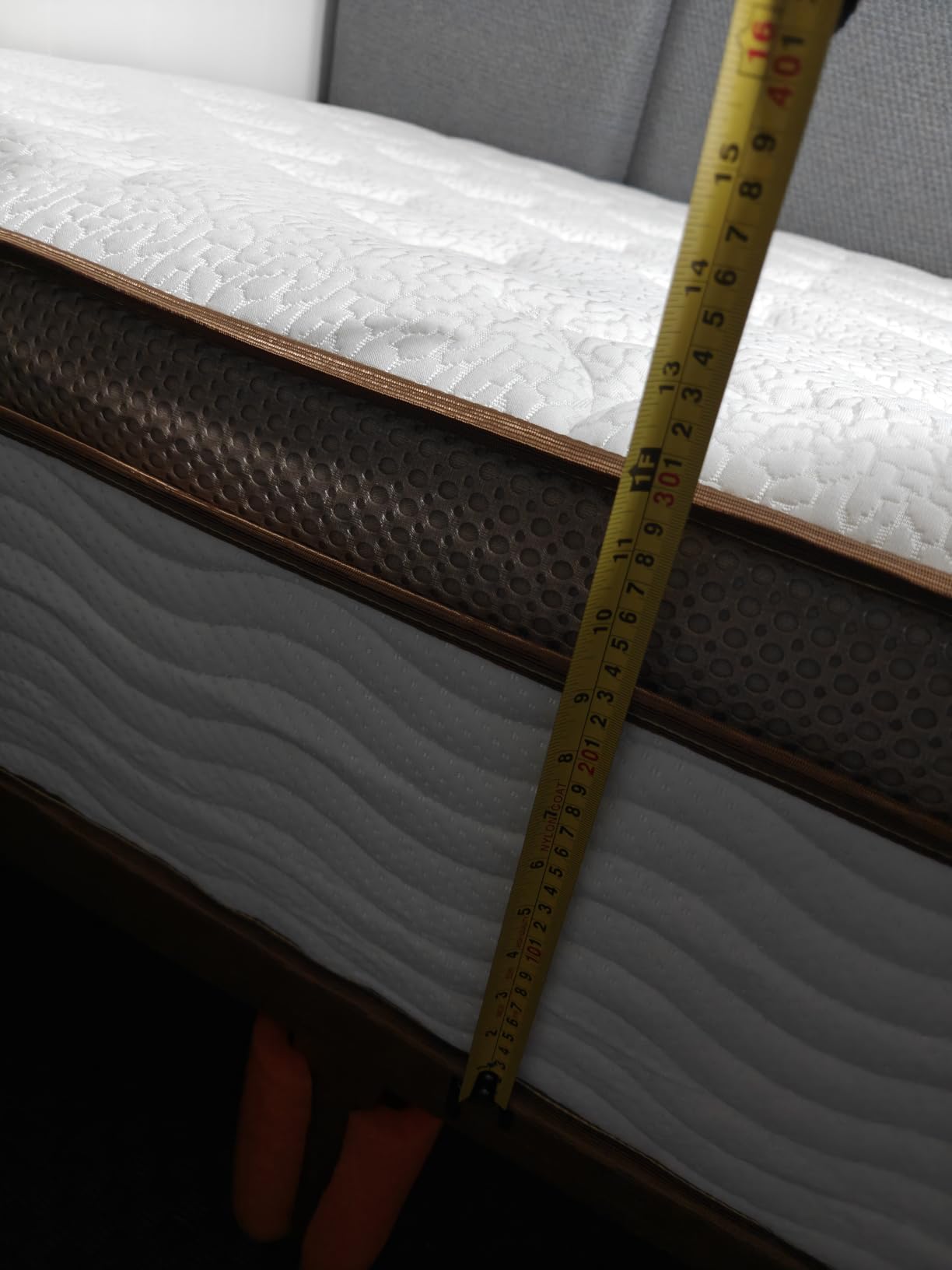 BedStory Firm King Mattress 14 Inch, Hybrid Mattress Orthopedic Support customer photo 1