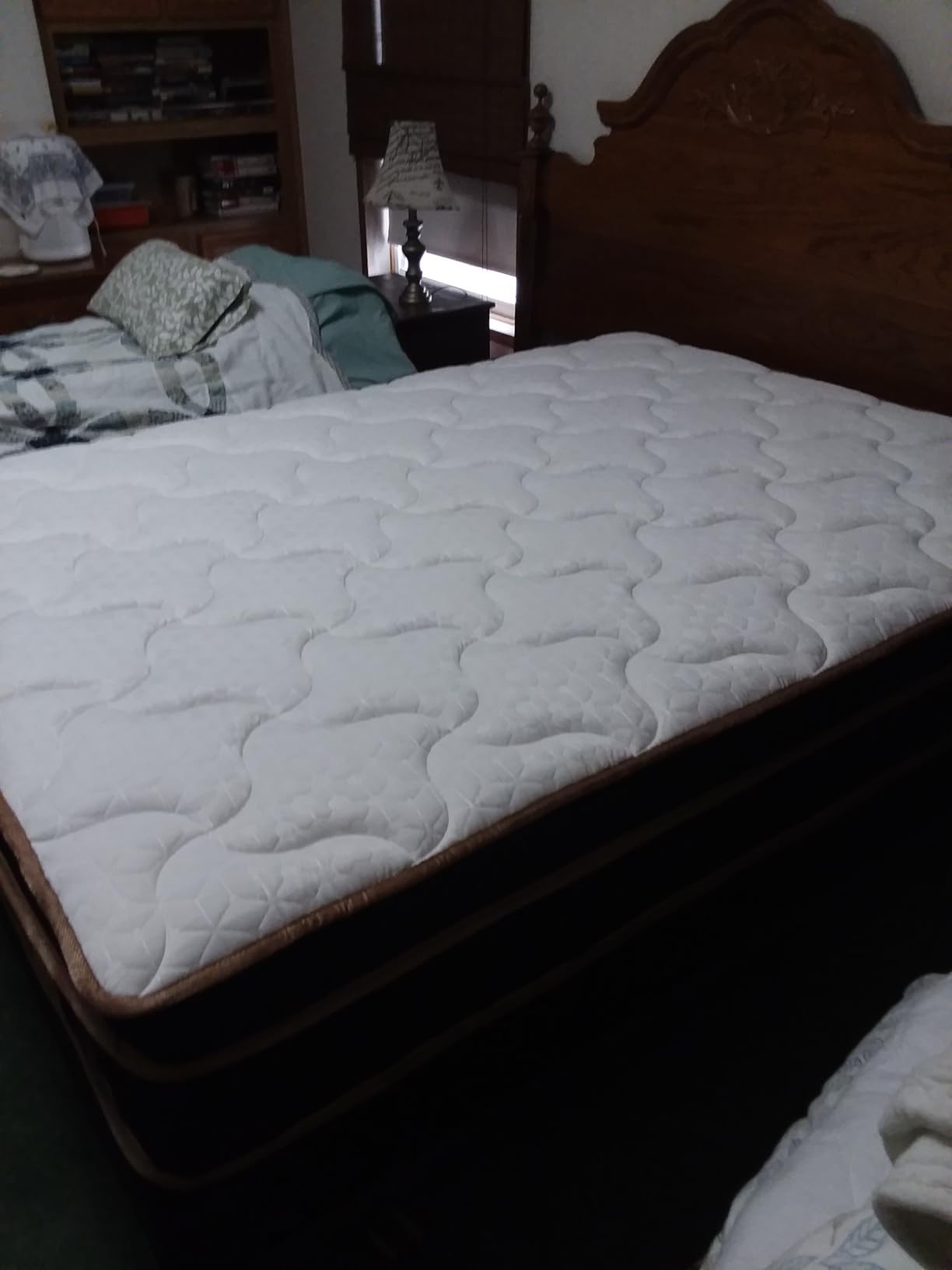 King Mattress 14 Inch, Luxury Hotel Cooling Hybrid Bed Mattress in a Box customer photo 1