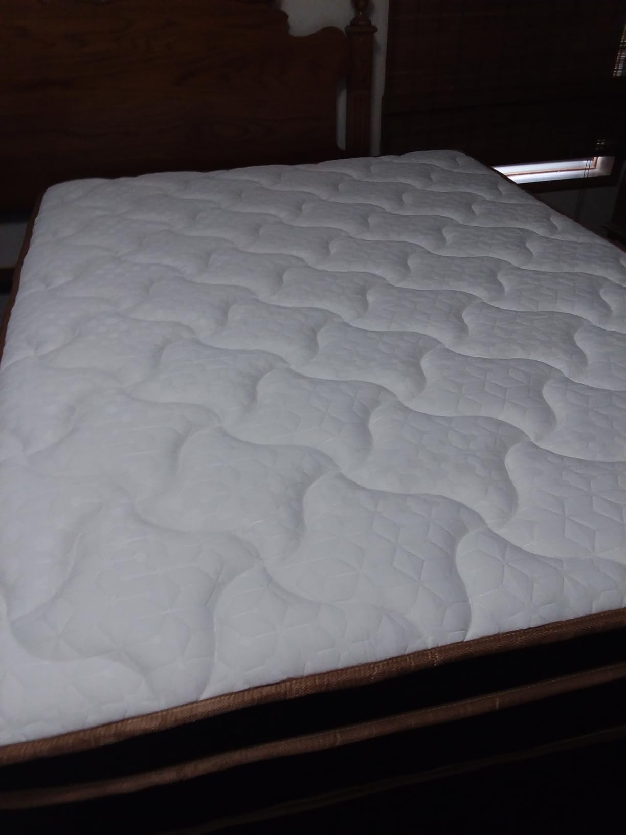 King Mattress 14 Inch, Luxury Hotel Cooling Hybrid Bed Mattress in a Box customer photo 2